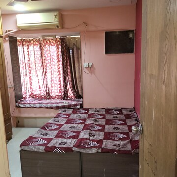 Bedroom in 2 BHK Apartment at Vasant Smruti Apartment, Kandivali East – for Rent