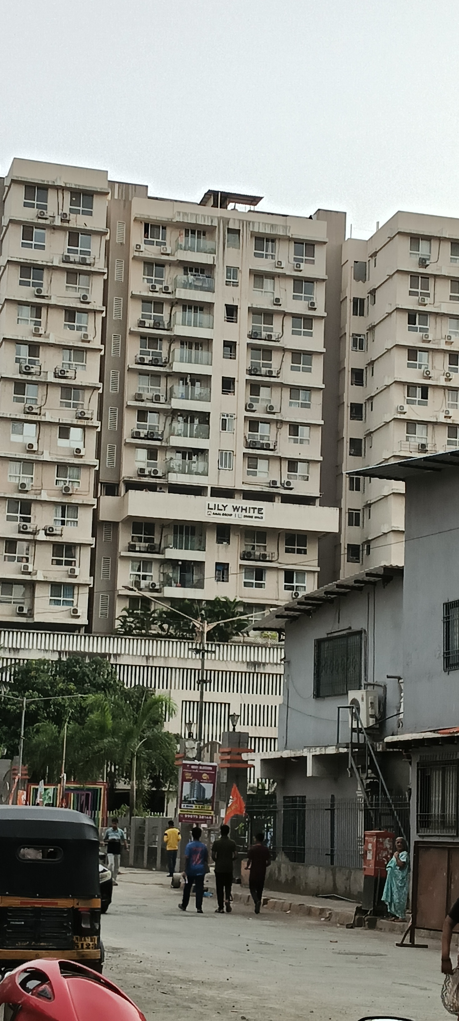 3 BHK + Study Room Apartment For Sale in Lily White