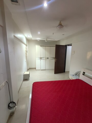 Bathroom in 1 BHK Apartment at Jupiter Apartments Lokhandwala Complex, Lokhandwala Complex – for Rent