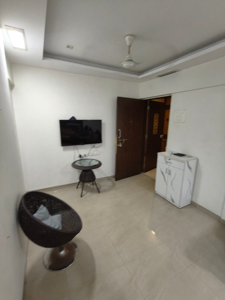 Master Bedroom, jupiter-apartments-lokhandwala-complex 1 Bedroom 550 Sq.Ft. Apartment In Lokhandwala Complex Mumbai 8662558