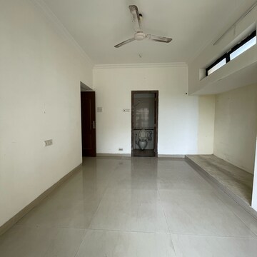 Room in 2 BHK Apartment at K Raheja Heights, Sankalp Colony – for Rent