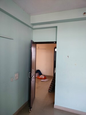 Room in 1 BHK Builder Floor at Sector 73 – for Sale