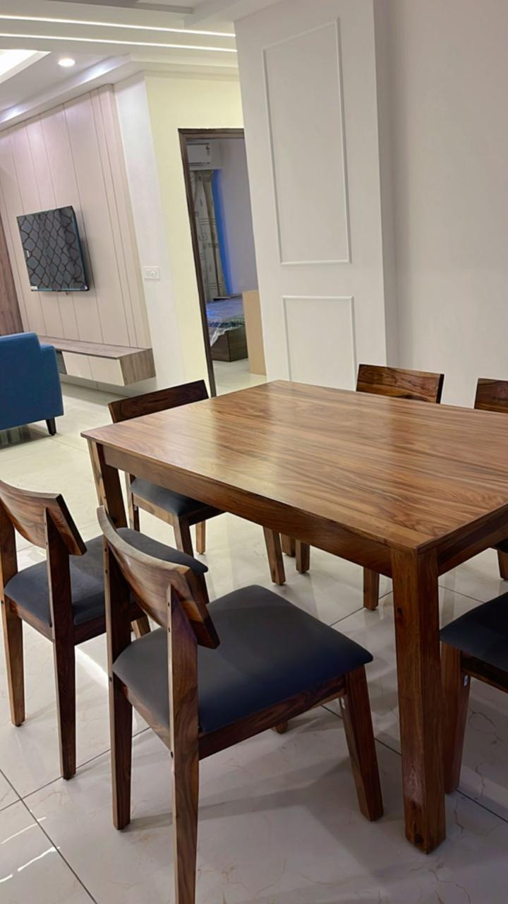 3.5 BHK + Servant Room Apartment For Rent in Rishita Manhattan