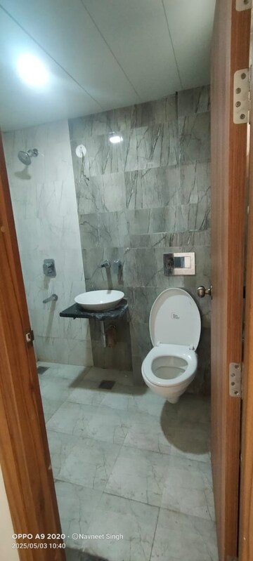 Bathroom in 3 BHK Apartment at Chandra Modern Panorama, Bagiamau – for Rent