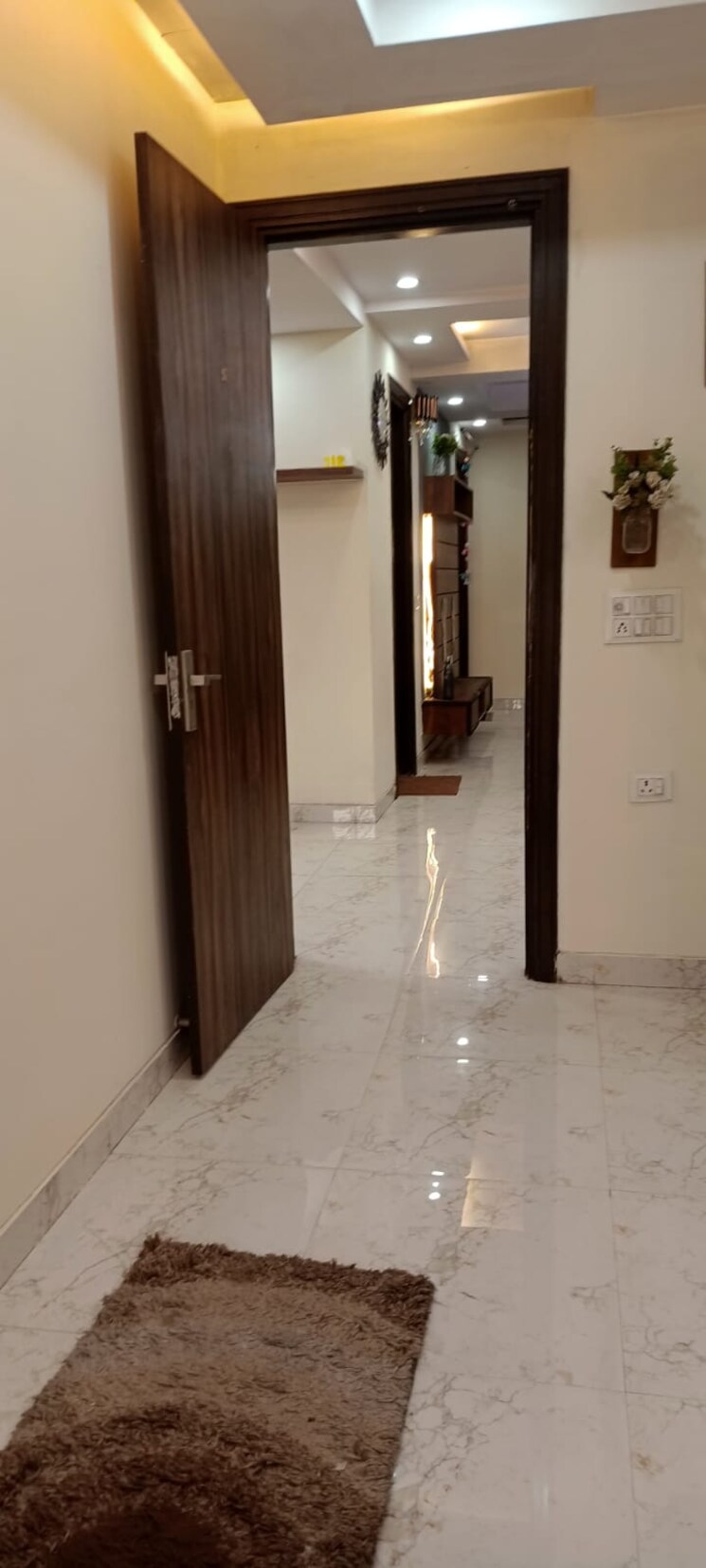 undefined, uttam nagar west 3 Bedroom 950 Sq.Ft. Builder Floor In Uttam Nagar West Delhi 8662620