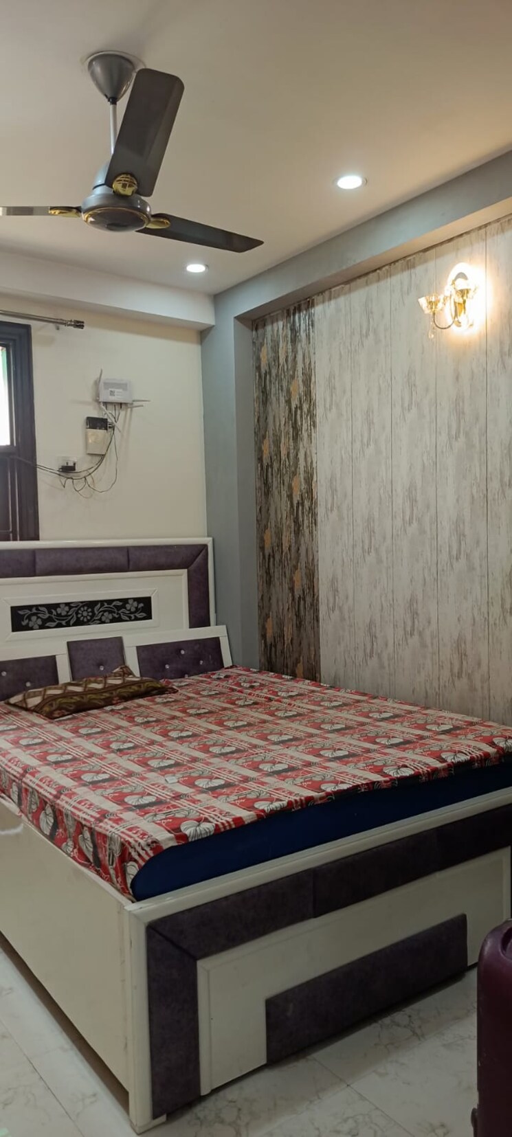 Bedroom, uttam nagar west 3 Bedroom 950 Sq.Ft. Builder Floor In Uttam Nagar West Delhi 8662620