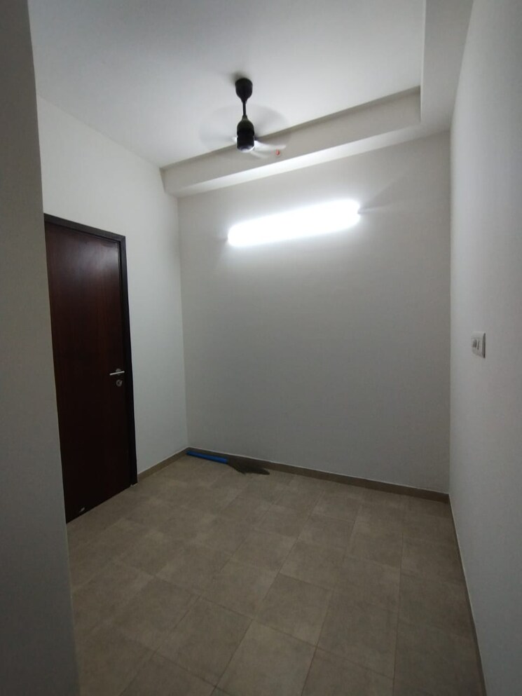 Room, l-t-raintree-boulevard 3 Bedroom 1935 Sq.Ft. Apartment In Hebbal Bangalore 8662732