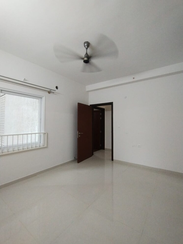 Room, l-t-raintree-boulevard 3 Bedroom 1935 Sq.Ft. Apartment In Hebbal Bangalore 8662732