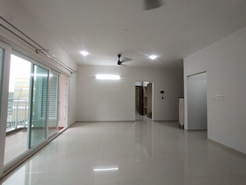 3 BHK Apartment For Rent in L&T Raintree Boulevard, Hebbal