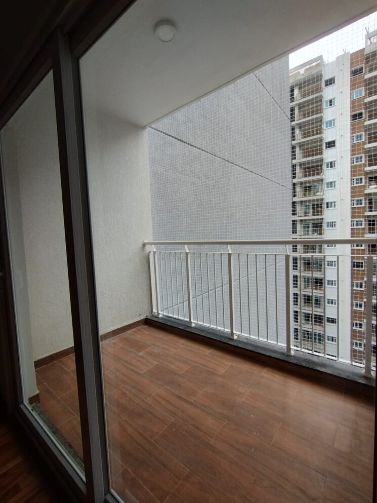 Room, l-t-raintree-boulevard 3 Bedroom 1935 Sq.Ft. Apartment In Hebbal Bangalore 8662732