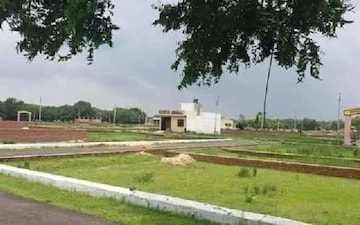 Plot For Sale in Sector 49
