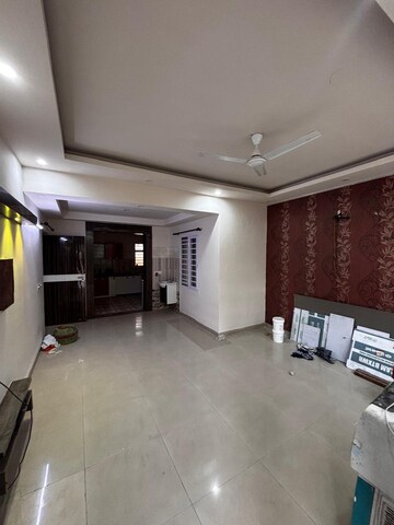 Room in 4 BHK Villa at Sector 88 – for Rent