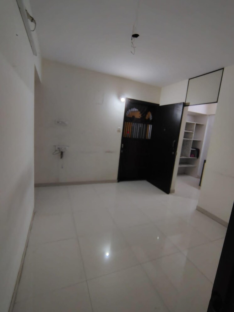 Kitchen, lodha-amara 2 Bedroom 1026 Sq.Ft. Apartment In Kolshet Road Thane 8662759