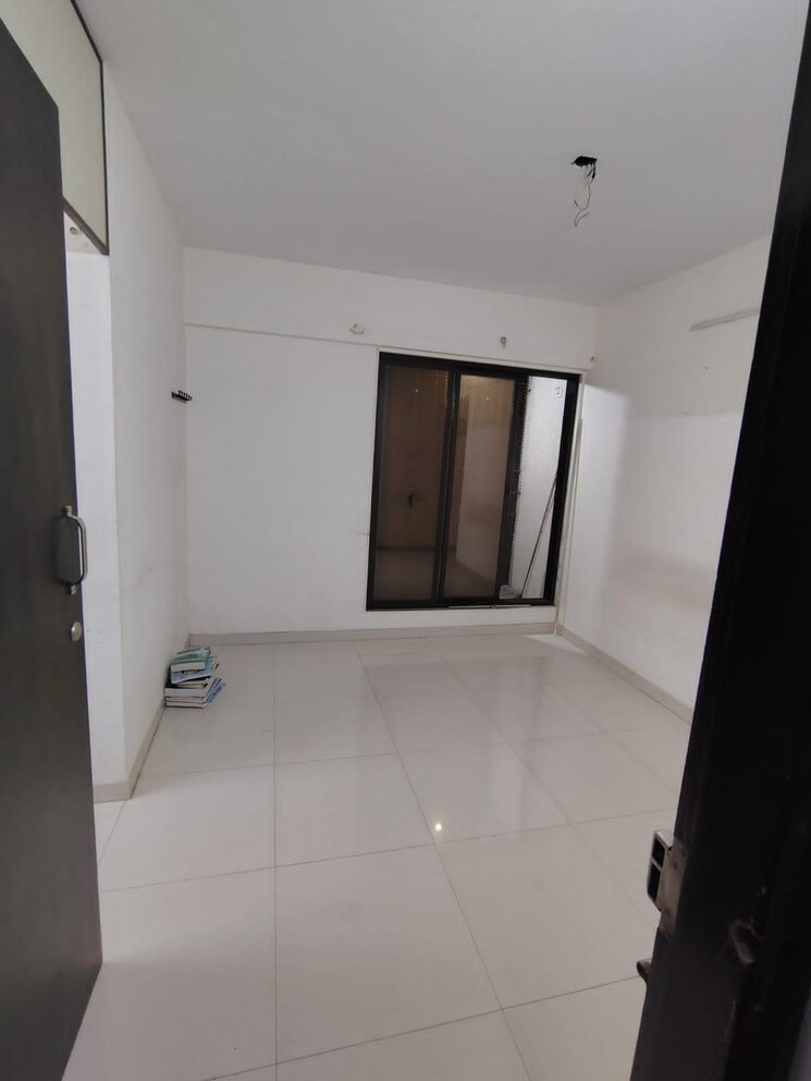 Bathroom, lodha-amara 2 Bedroom 1026 Sq.Ft. Apartment In Kolshet Road Thane 8662759