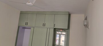 Furnished Amenities in 3.5 BHK Apartment at Rishita Manhattan, Gomti Nagar – for Rent
