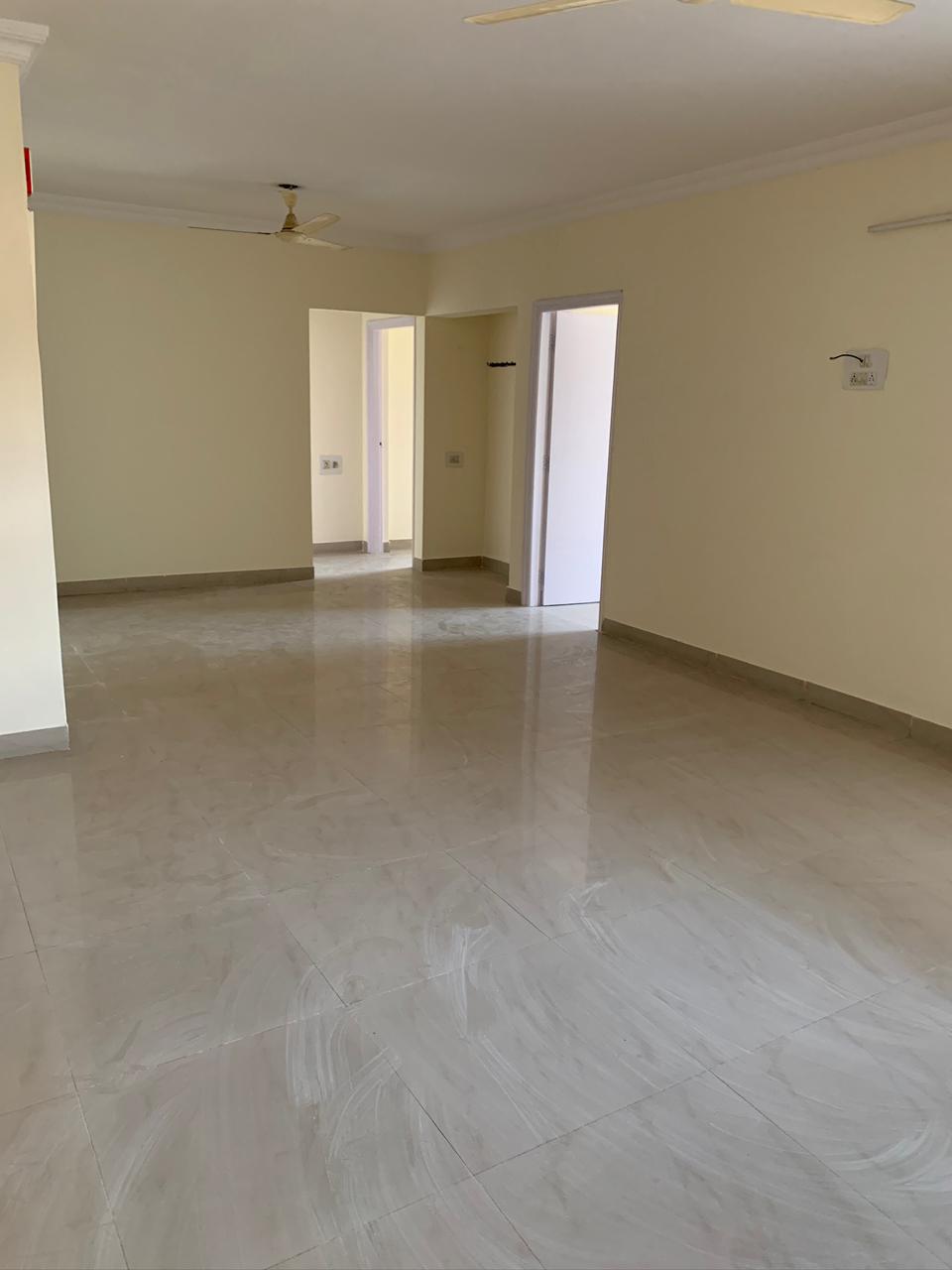 3 BHK Apartment For Sale in Kumar Sansar