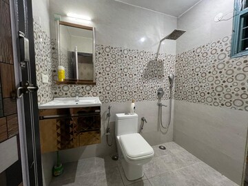 Bathroom in 2 BHK Builder Floor at Hong Kong Bazaar, Sector 57 – for Rent