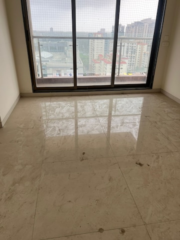 Room in 2 BHK Apartment at Sheth Auris Serenity Tower 1, Malad West – for Sale
