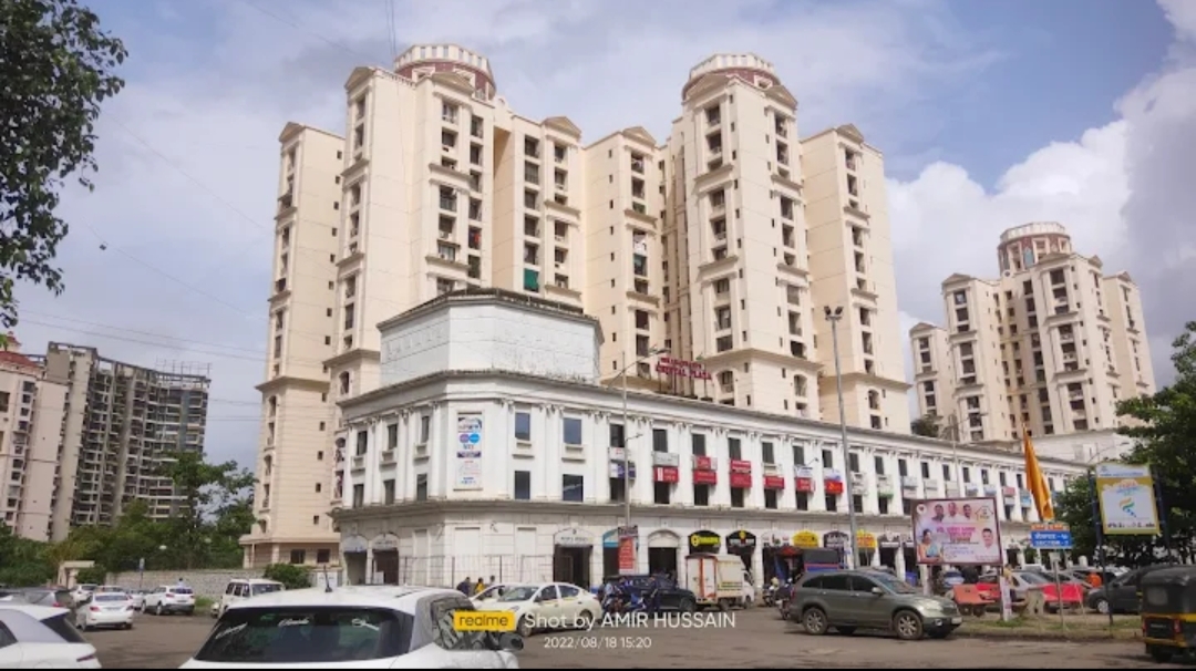 2 BHK + Pooja Room Apartment For Rent in hiranandani Complex