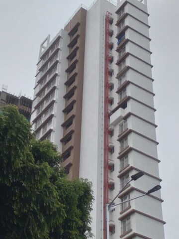 2 BHK Apartment For Rent in Yash Trinity, Dadar West