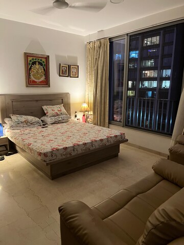 Bedroom in 3 BHK Apartment at Oberoi Realty Esquire, Goregaon East – for Rent