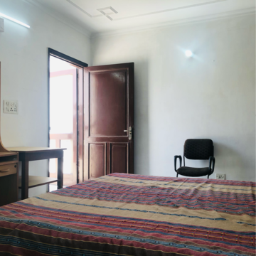 Bedroom in 1 RK Villa at Sector 23 – for Rent