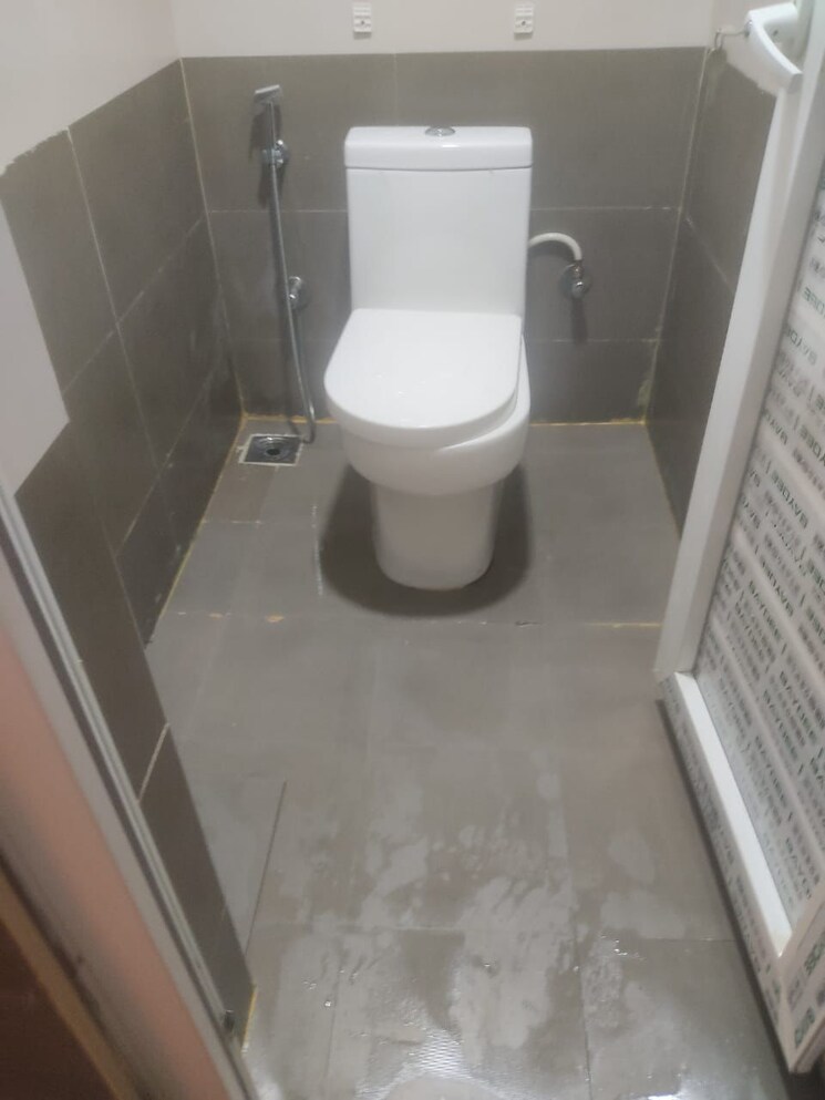 Bathroom, ruchira-iris 3 Bedroom 1715 Sq.Ft. Apartment In Whitefield Bangalore 8663033