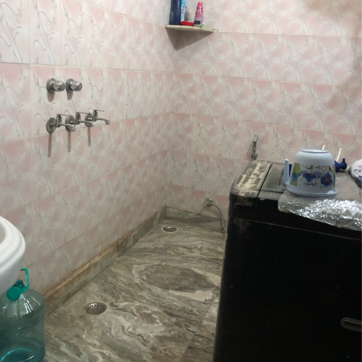 Attached Bathroom, sector 21 2.5 Bedroom 1200 Sq.Ft. Villa In Sector 21 Gurgaon 8663094