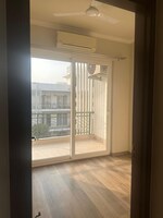 2.5 BHK + Study Room 1093 Sq.Ft. Builder Floor in Central Park 3 Flower Valley