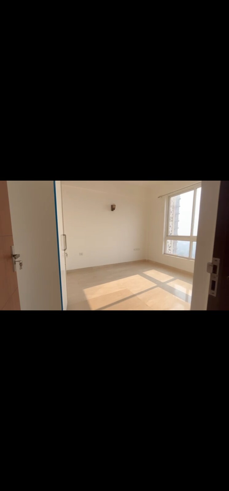 Room, puri-diplomatic-greens-phase-i 4 Bedroom 2950 Sq.Ft. Apartment In Sector 111 Gurgaon 8663141