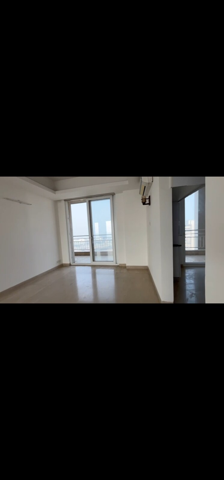 Room, puri-diplomatic-greens-phase-i 4 Bedroom 2950 Sq.Ft. Apartment In Sector 111 Gurgaon 8663141