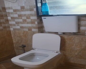 Bathroom in 2 BHK Apartment at Dadar East – for Rent