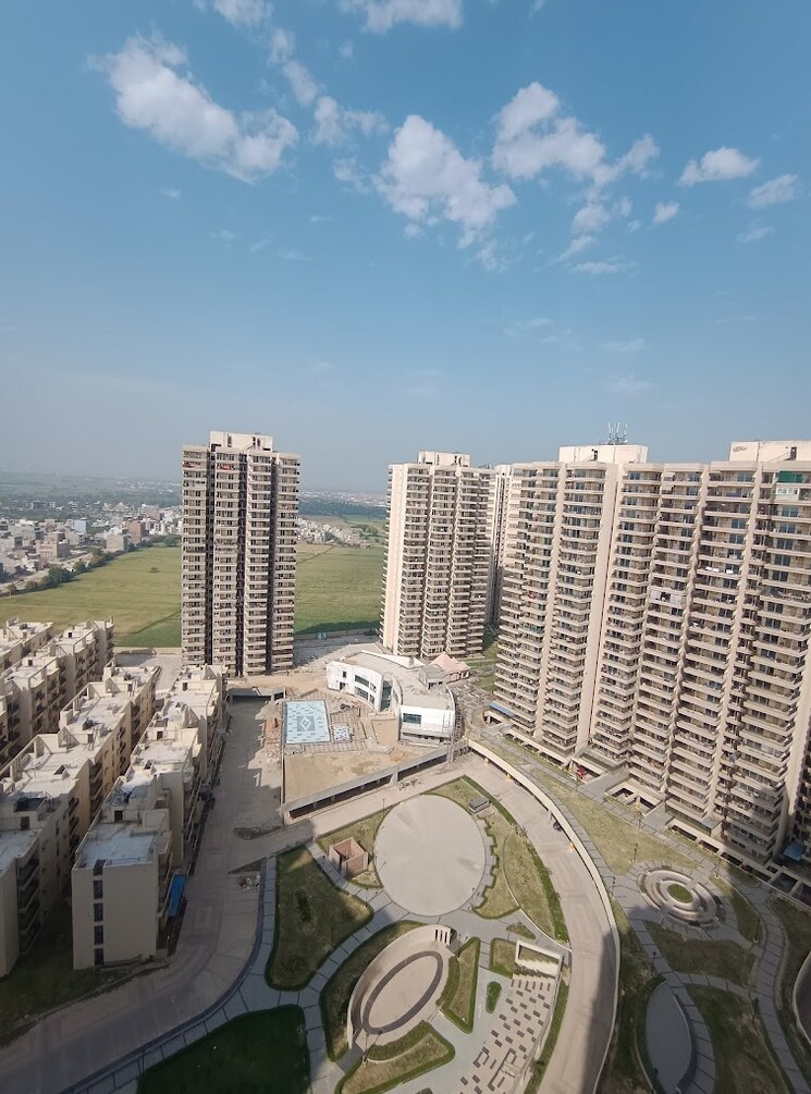 Exterior View, gaur-yamuna-city 3 Bedroom 1375 Sq.Ft. Apartment In Gaur Yamuna City Greater Noida 8663131