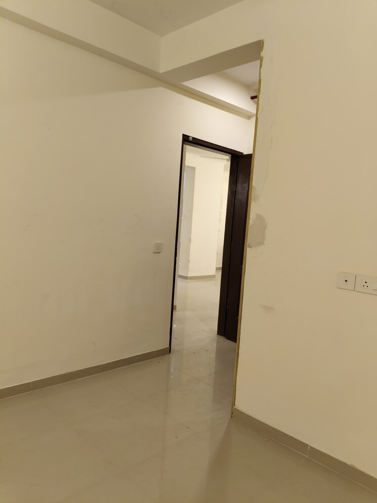 Room, gomti nagar 3.5 Bedroom 1840 Sq.Ft. Apartment In Gomti Nagar Lucknow 8663152