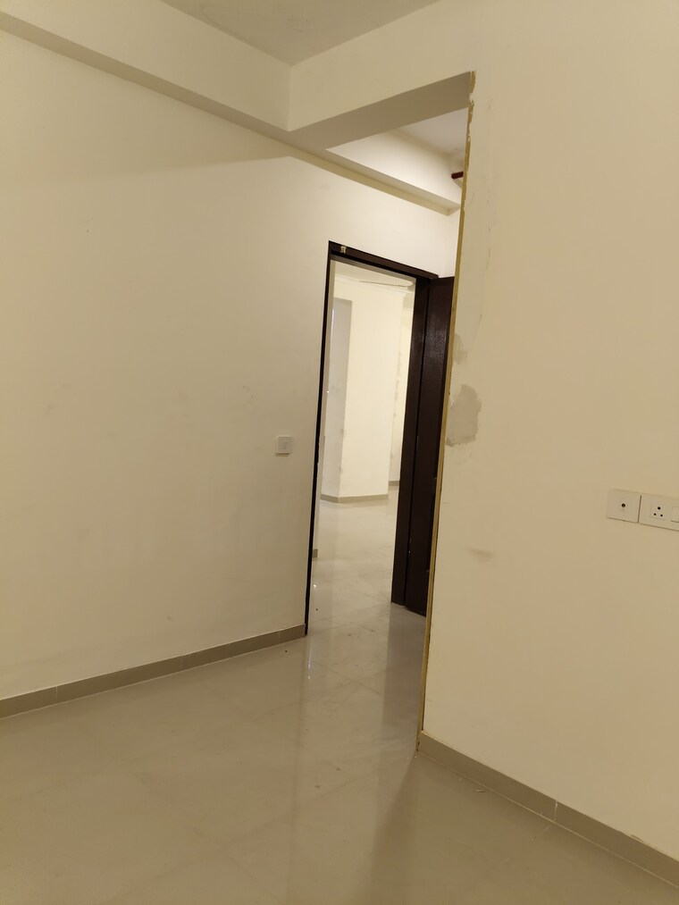 Room, gomti nagar 3.5 Bedroom 1840 Sq.Ft. Apartment In Gomti Nagar Lucknow 8663152