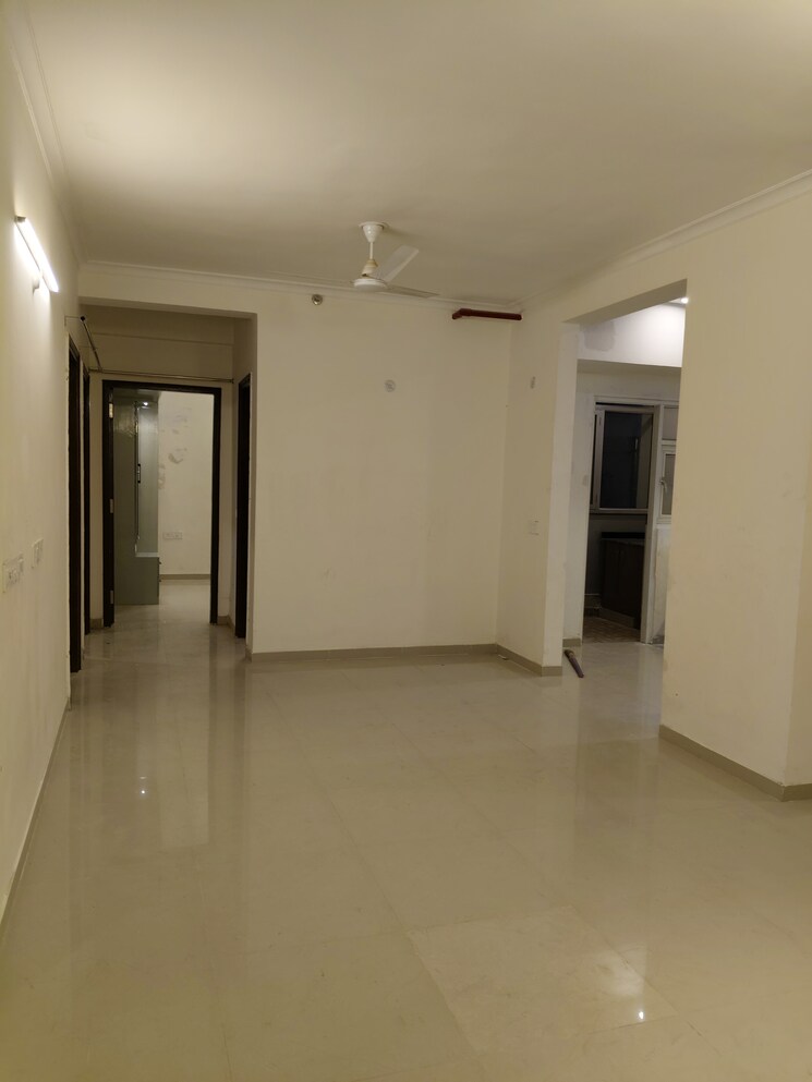 Room, gomti nagar 3.5 Bedroom 1840 Sq.Ft. Apartment In Gomti Nagar Lucknow 8663152