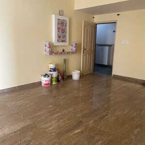 Parking in 2 BHK Builder Floor at Vaishali Sector 5 – for Sale