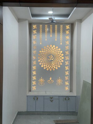 Building Lobby in 4 BHK Builder Floor at Sector 85 – for Sale