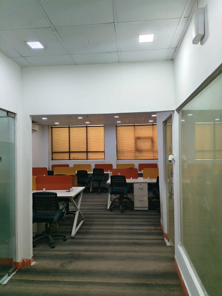 Floor Plan, sector 67 Commercial Office Space 1000 Sq.Ft. In Sector 67 Noida 8663174