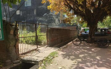 Plot For Sale in Sector 70