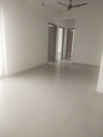 Staircase in 3 BHK Apartment at Panchsheel Greens, Sector 16 Greater Noida – for Rent