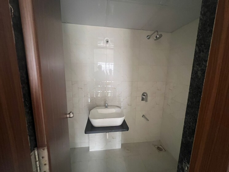 Bathroom, shewale-park 1 Bedroom 635 Sq.Ft. Apartment In Karve Nagar Pune 8663258
