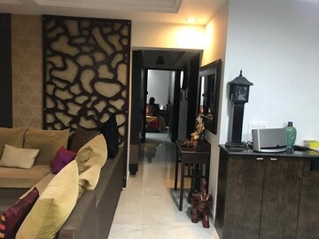 Living Room in 3 BHK Apartment at Andheri West – for Rent