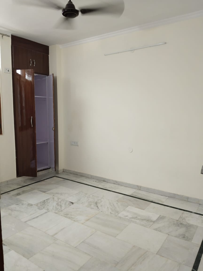 2 BHK Builder Floor For Rent in Jangpura