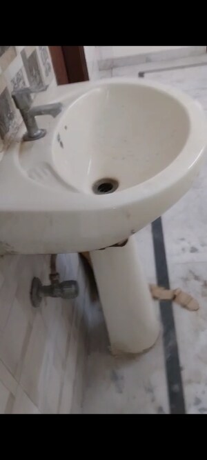 Bathroom in 2 BHK Independent House at Lajpat Nagar 4 – for Sale