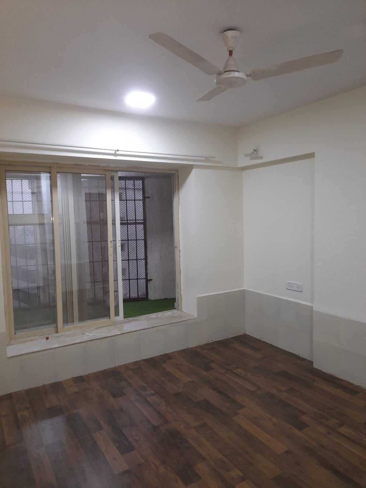 2 BHK Apartment For Rent in Shrishti Synchronicity