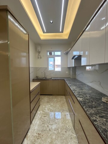 Kitchen in 3 BHK Builder Floor at Sushant Lok 2, Sector 57 – for Rent