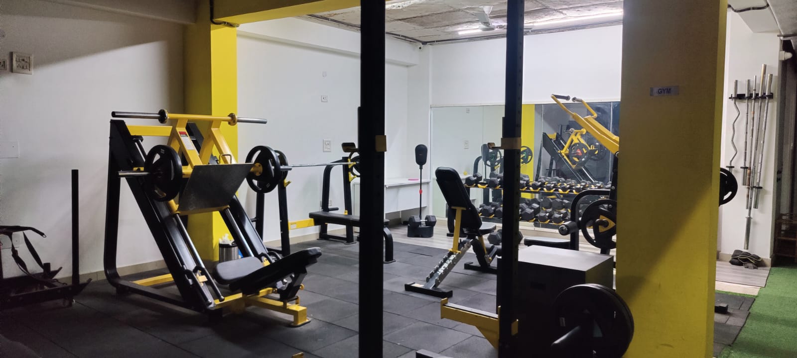 3 BHK + Study Room 1440 Sq.Ft. Builder Floor in Breez Flora Avenue 33