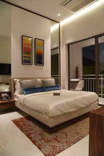 Bedroom in 3 BHK Apartment at Sunteck Maxxworld, Naigaon East – for Rent