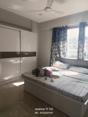 Bedroom in 3 BHK Apartment at C G Road – for Rent